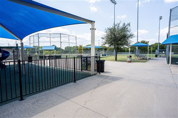 Cottonwood Park (11/11/2022 - Credits: submitted by: Kaitlyn Randolph)