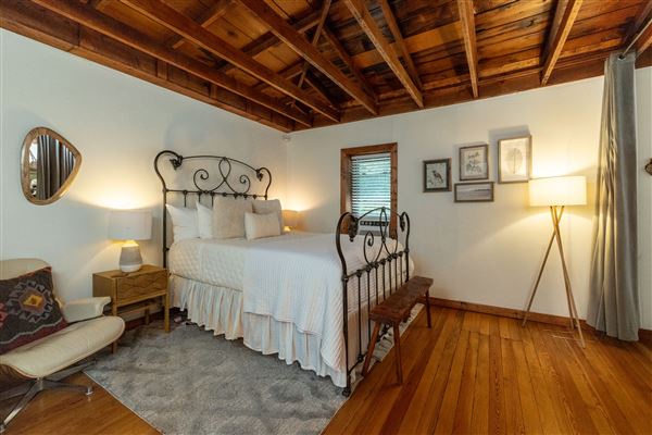 Historic Downtown McKinney 1895 Carriage House (9/1/2024 - Credits: Red One Management)