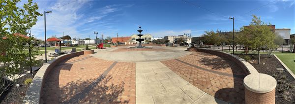 Baytown Town Square (12/13/2024 - Credits: Ryan Rawlings and Glenn Loyd)