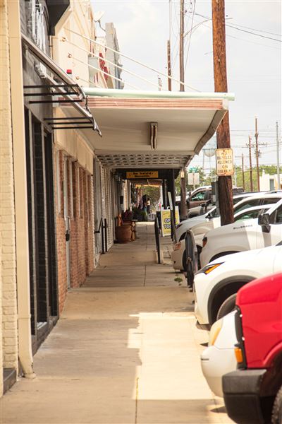 Floresville (4/22/2025 - Credits: Erik McCowan)