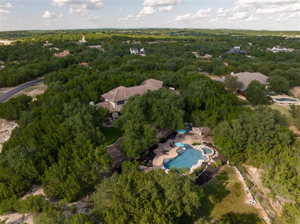 Moonlight Bay House (3/27/2026 - Credits: submitted by: Chris Rajiah)