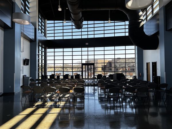 Dallas College - Cedar Valley Campus - HVAC and Automotive Building (10/6/2025 - Credits: Alex Payne)