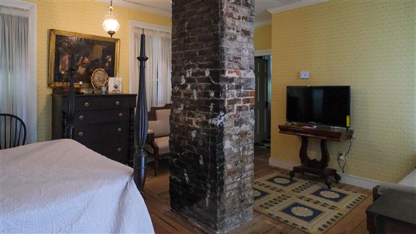 Michel B. Menard House (11/6/2024 - Credits: Houston Film Commission)