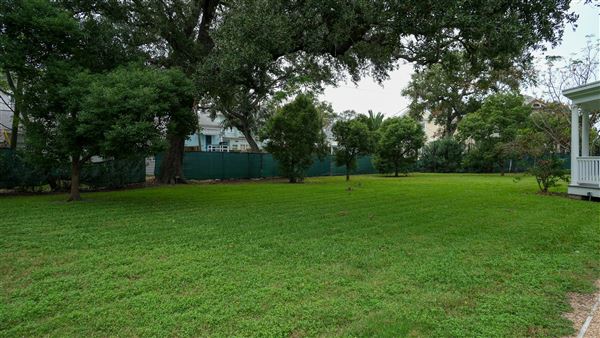 Michel B. Menard House (11/6/2024 - Credits: Houston Film Commission)