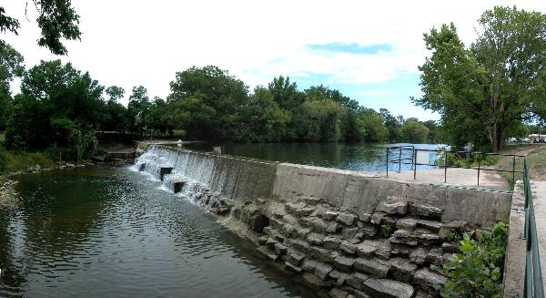 Cibolo Creek in Boerne (6/9/2003)