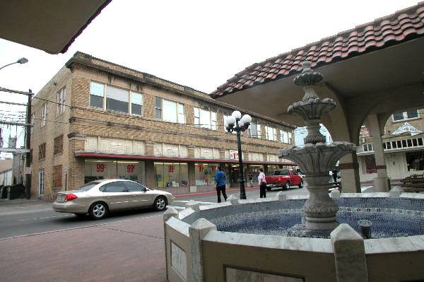 Brownsville Market Square (3/4/2004)