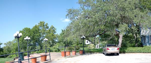Main Street Neighborhood (7/13/2006)