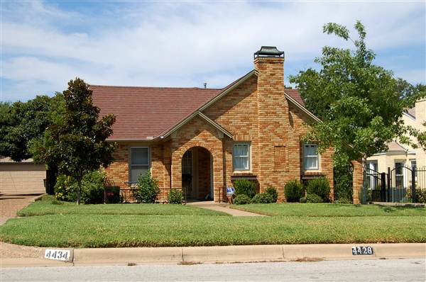Arlington Heights Neighborhood (8/18/2012)