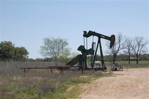 Pump Jacks on FM 141 (3/25/2013)