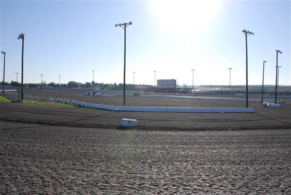 Devil's Bowl Speedway (4/12/2013)