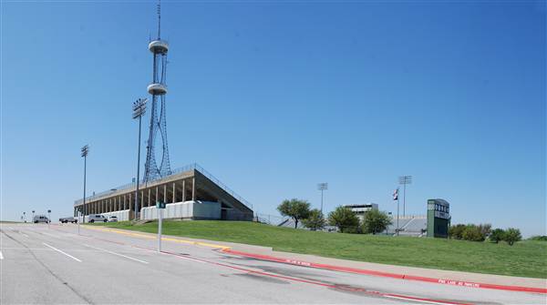 Mesquite Memorial Stadium (4/12/2013)