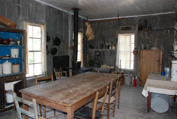 Pioneer Farms - Texian Cabin (9/26/2013)