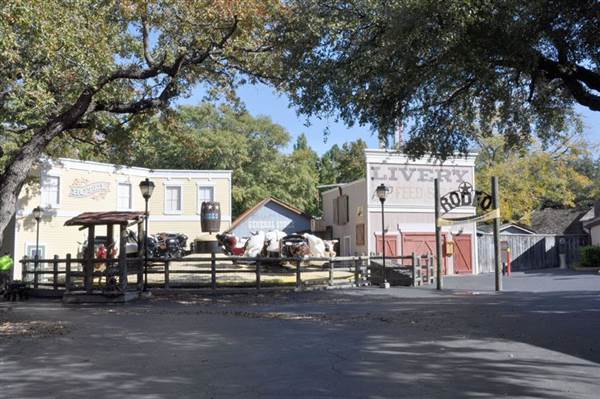 Six Flags Over Texas: Arlington (11/11/2013)