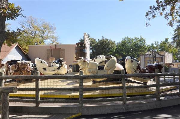 Six Flags Over Texas: Arlington (11/11/2013)