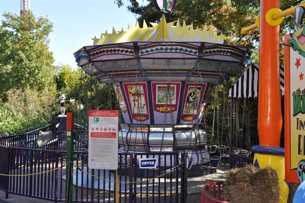 Six Flags Over Texas: Arlington (11/11/2013)