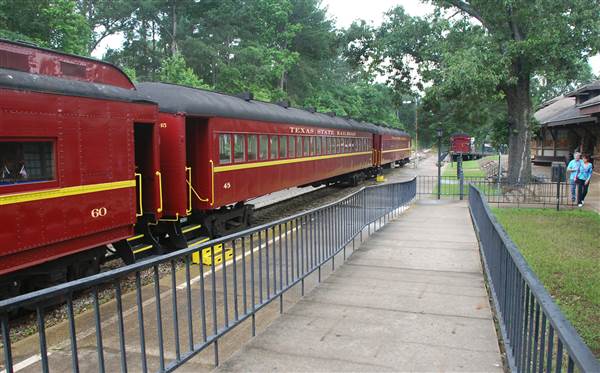 Texas State Railroad - 1901 Steam Train (5/31/2014)