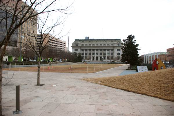 Main Street Garden (1/14/2015)