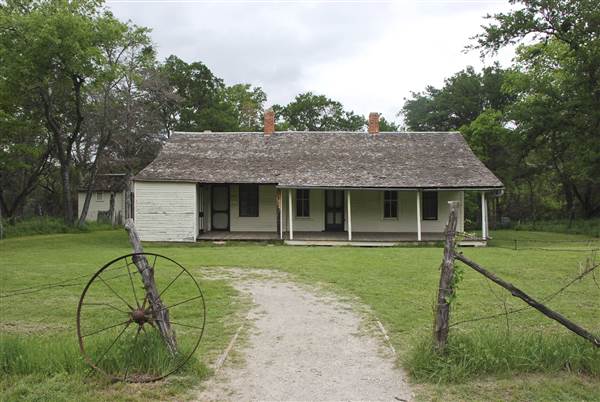 Cedar Hill State Park - Penn Farm (4/13/2015)