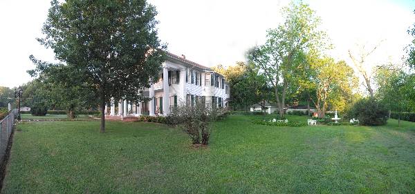 House at 1003 North Link Street (4/20/2007)