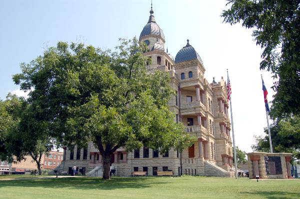 Denton County Courthouse & Museum (8/31/2007)