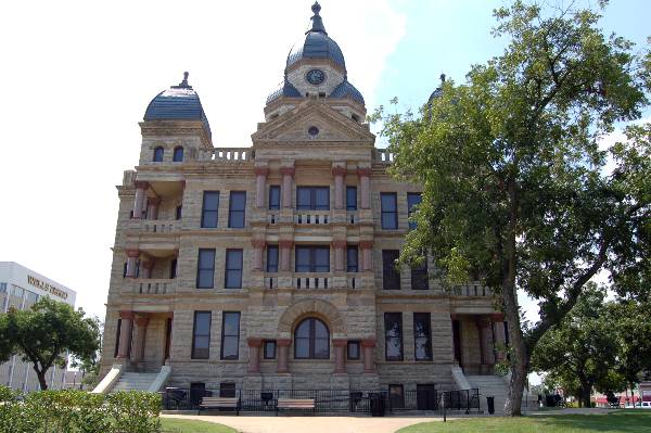 Denton County Courthouse & Museum (8/31/2007)