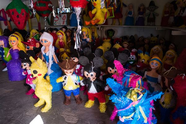 Piñatas (12/19/2017)