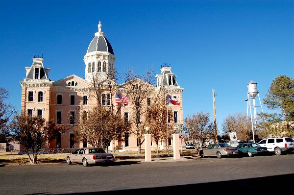 Presidio County Courthouse (12/19/2007)