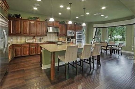 Jolson House (8/20/2017 - Credits: Realtor photos)