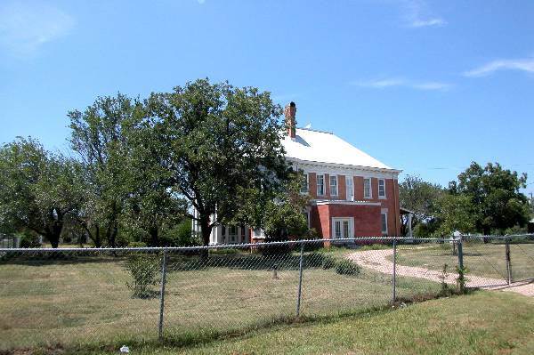 Bloor House (7/21/2003)