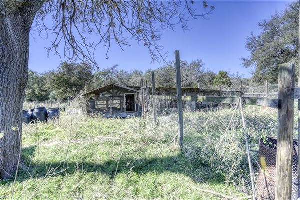 Rural Farm - Two House Property (12/1/2021 - Credits: Adam Brown)