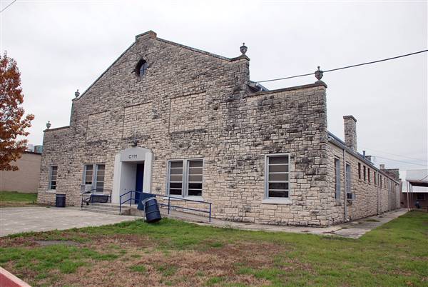 Former Lampasas Junior High (12/15/2009)