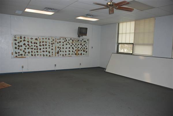 Former Lampasas Junior High (12/15/2009)