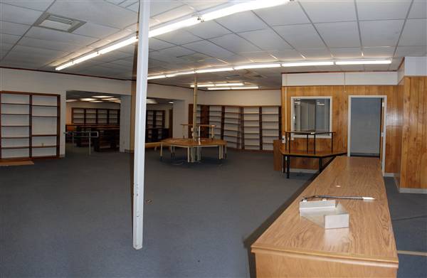 Former Lampasas Junior High (12/15/2009)