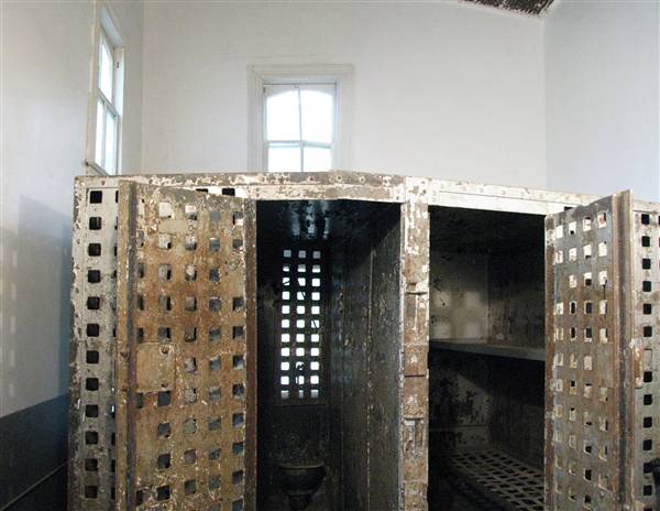 Old Eastland County Jail and Museum (2/1/2010)