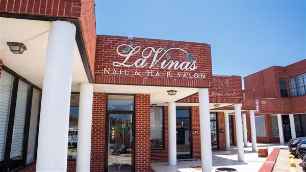La Vinas Nail & Hair Salon (6/2/2023 - Credits: South Padre Island Convention & Visitors Bureau)