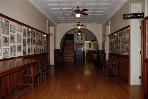 Brewster County Courthouse (6/12/2010)