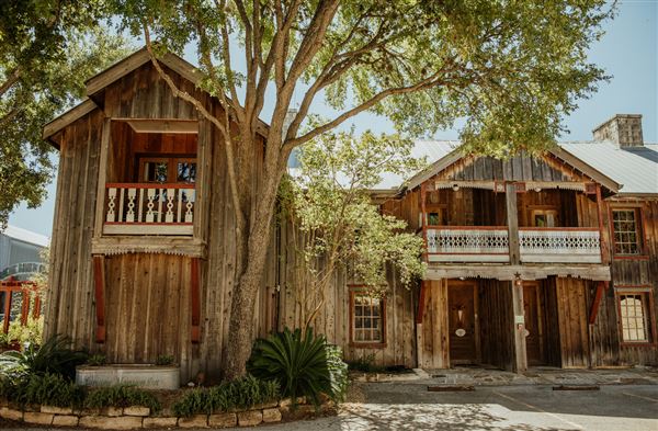 Gruene Mansion Inn (7/25/2023 - Credits: submitted by: Chelsea Eager)