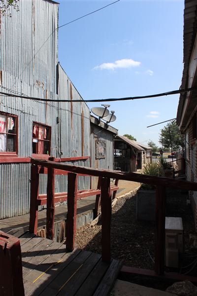 Freiheit Country Store (7/25/2023 - Credits: submitted by: Cody Reimer)