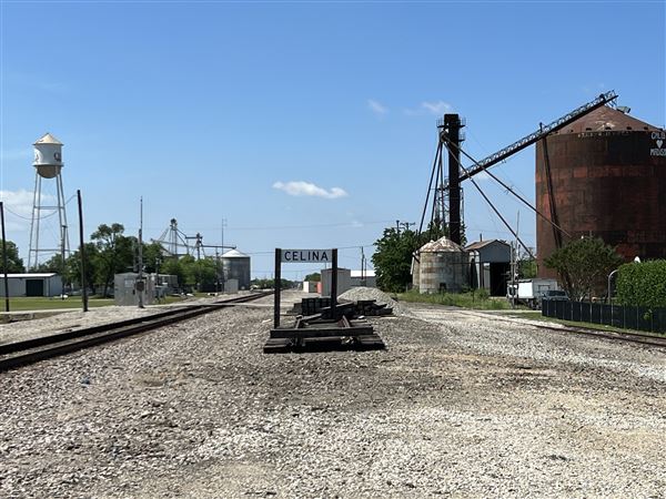 Downtown Celina Railroad Tracks (5/17/2023 - Credits: Melissa Thomas)