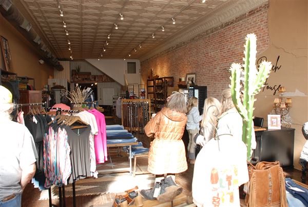 Ranch House - Western Wear & Tack (1/27/2023 - Credits: Gabriel Ornelas)