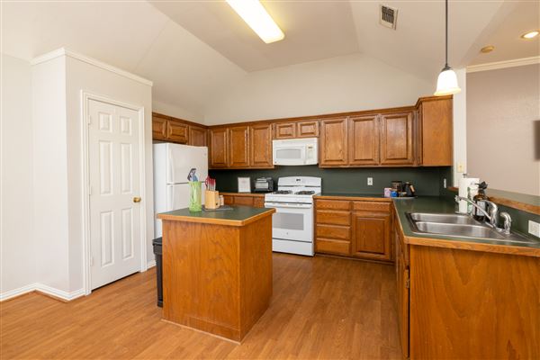 Coffey House (8/1/2023 - Credits: Red One Management)