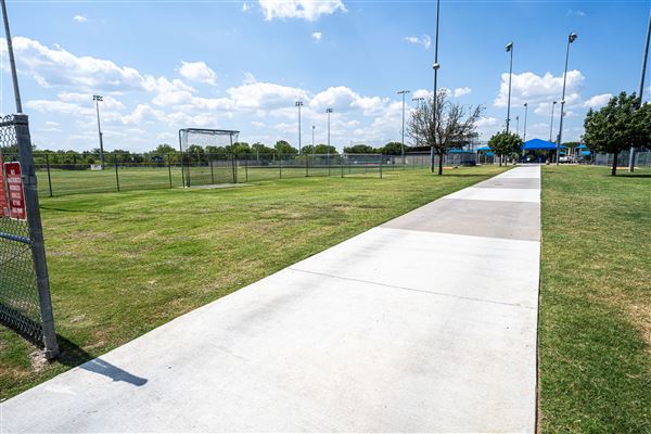 Cottonwood Park (11/11/2022 - Credits: submitted by: Kaitlyn Randolph)
