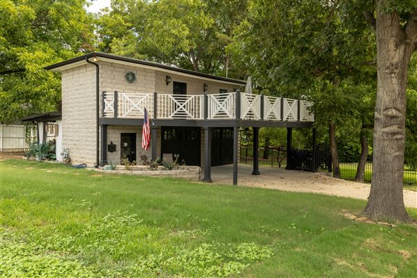 Historic Downtown McKinney 1895 Carriage House (9/1/2024 - Credits: Red One Management)