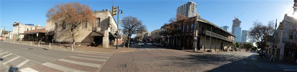 6th Street Retail District (12/20/2024 - Credits: Alex Payne)