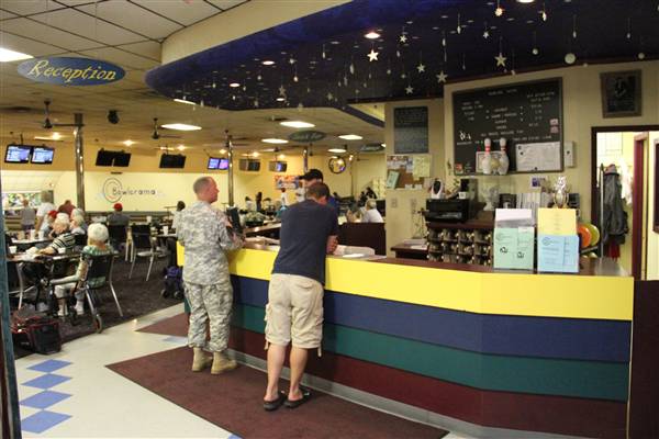 Killeen Bowlerama (10/25/2011)