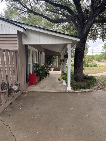 Maple St. House (5/26/2025 - Credits: submitted by: Emily  Bacom)