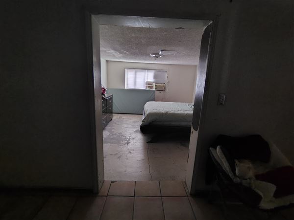 Tampa Avenue House (7/21/2025 - Credits: Melody Palacios)