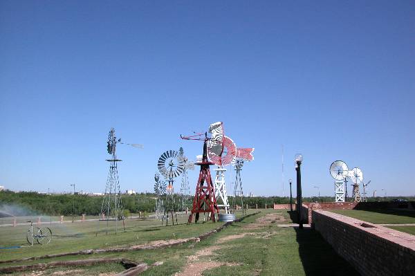 American Windmill Museum (5/4/2004)