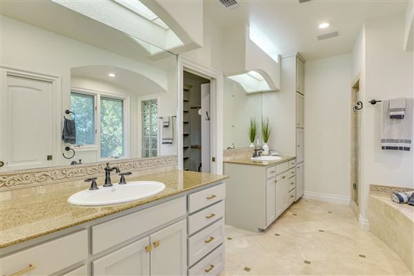 Moonlight Bay House (3/27/2026 - Credits: submitted by: Chris Rajiah)