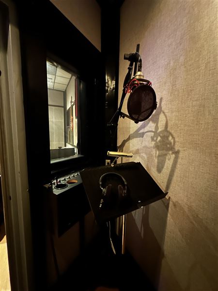 AMS Studios (10/6/2025 - Credits: Austin Flores)